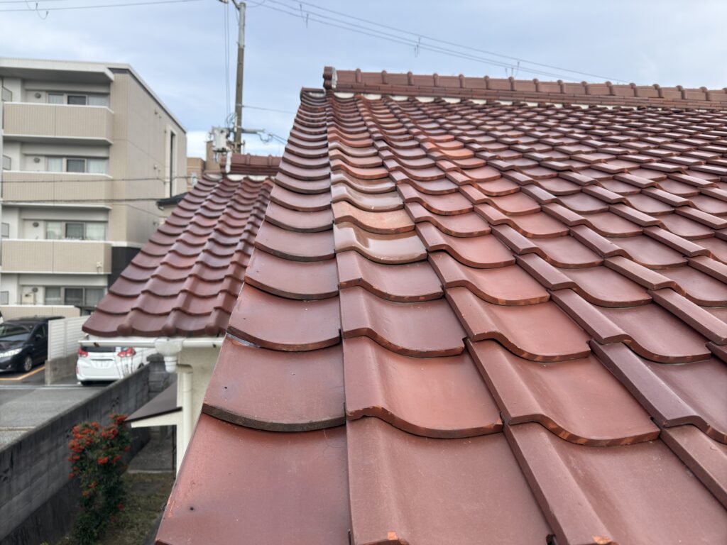 瓦屋根